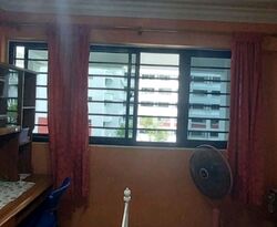 Blk 558 Jurong West Street 42 (Jurong West), HDB Executive #579916641
